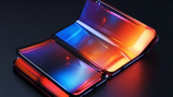 ついに世界へ！でも高すぎ…HUAWEI Mate XTの国際価格が判明